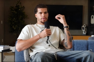 看來(lái)你得釋放！心理治療師to小波特：壓抑的情緒是引起疼痛的元兇