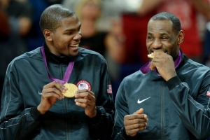 夸梅：NBA怕LBJ走可增設(shè)邁阿密太陽(yáng)隊(duì)或召回超音速 把他&KD弄一隊(duì)