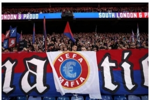 TA：水晶宮球迷展示“歐足聯(lián)黑手黨”橫幅，俱樂部被罰款1萬歐元