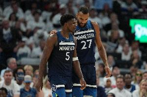 戈貝爾：隊友們都變得更成熟了 看到這種成長真的很有趣