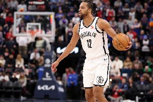 隊記：前鋒厄沃馬與尼克斯簽雙向合同 雙向合同三人已滿員