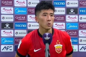 李圣龍：對手最后一傳一射處理得比我們更好一點(diǎn)，我們沒抓住機(jī)會