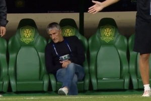 記者：感覺塞蒂恩基本被收權(quán)了，指揮權(quán)未必是他說了算了