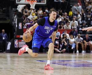 后東契奇時代進攻何去何從？基德或讓弗拉格擔任控衛(wèi)效仿字母哥