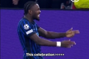 激情互動！國米曬小圖拉姆、恰爾汗奧盧對槍慶祝視頻