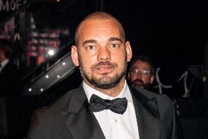 韋霍斯特稱(chēng)阿賈克斯比國(guó)米踢得更好，斯內(nèi)德反駁：起床后再想想