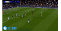 戲耍防守！多庫閃轉(zhuǎn)騰挪連過數(shù)人后小角度低射破門，曼城2-0領(lǐng)先