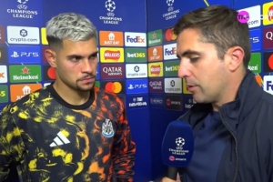 吉馬良斯：我們上半場(chǎng)錯(cuò)失兩次機(jī)會(huì)，拉什福德的世界波不可思議