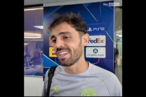 B席：德布勞內(nèi)是一位很棒的朋友，我們非常想念他