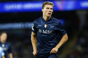 已成主力！羅馬諾：曼聯(lián)認(rèn)為霍伊倫將被買斷，5000萬幾乎確保進(jìn)賬