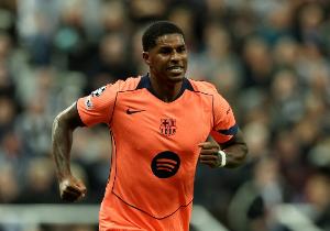 弗里克能否找到說(shuō)明書(shū)？拉什福德雙響獲評(píng)最佳，巔峰賽季30球12助