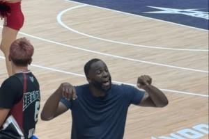 很接地氣啊！追夢(mèng)中國(guó)行百分大戰(zhàn) 跟唱跟隨全球爆火音樂(lè)《APT》