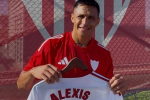 桑切斯：C羅梅西之所以贏如此多金球，因他們從未失去對(duì)足球的愛