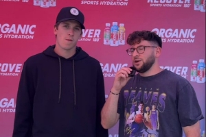 里夫斯：人生目標(biāo)是做一個居家男人 組建家庭過日子 經(jīng)常打高爾夫