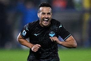 佩德羅：高齡球員要控制好休息飲食，狀態(tài)出色的魔笛就是這樣