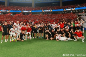 周定洋社媒慶祝絕平申花：讓我們繼續(xù)拼、繼續(xù)沖，一場一場來！