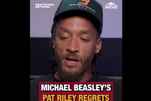 邁克爾-比斯利談與萊利關(guān)系：他對(duì)待我就像對(duì)待親兒子一樣