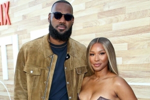 夸梅：如果傳出詹姆斯和白人女性有染 你還會把他當(dāng)偶像嗎？