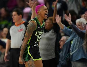 水星末節(jié)崩盤！“三雙姐”下半場僅2分 神將23分8板7助5斷山貓1-0