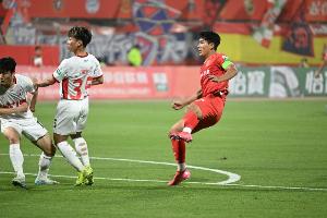 媒體人：銅梁龍被認定繼承重慶兩江競技，應對失誤沒有及時申訴