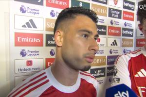 馬丁內(nèi)利：和埃澤有眼神交流，我不想替補(bǔ)但我相信塔帥的決定