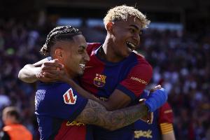 隊(duì)報(bào)：亞馬爾與金球獎(jiǎng)所代表的風(fēng)度相去甚遠(yuǎn)，拉菲尼亞比他更全面