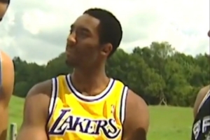 你同意嗎？楊毅：歷史上最合適的二當(dāng)家是皮蓬 但最厲害的是科比