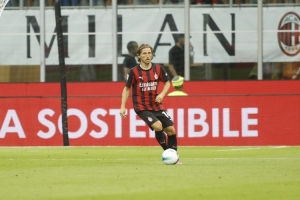 阿爾貝蒂尼：魔笛就像皮爾洛；米蘭很難爭(zhēng)冠但必須以此為目標(biāo)