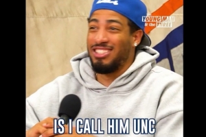 哈利伯頓：庫里是個(gè)偉大的人 我平時(shí)都管他叫他叔叔！