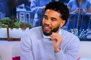 塔圖姆：沒(méi)有關(guān)閉新賽季復(fù)出的大門(mén) 現(xiàn)在每周六練