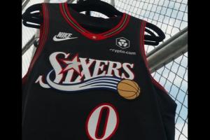 真的帥啊！76人眾球員第一眼看到經(jīng)典款復(fù)古球衣的反應(yīng)