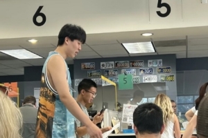 媒體人：楊瀚森每天都在好好訓練 課余時間在學駕照 方便訓練通勤