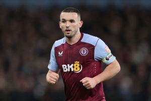 23-24賽季以來麥金在主要?dú)W戰(zhàn)打進(jìn)4粒遠(yuǎn)射，沒有哪名球員比他更多