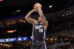 德羅贊：我不會強迫自己多扔3分 希望能允許每個球員發(fā)揮自己優(yōu)勢