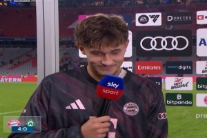 比朔夫：在拜仁踢球很輕松享受 繼承穆勒的更衣室位子是一種榮譽(yù)