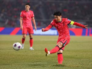 韓媒：孫興慜無緣亞足聯(lián)最佳&不如他的球員卻能入選，讓人費(fèi)解