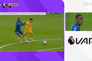 切爾西連場(chǎng)直紅！查洛巴防守最后一人犯規(guī)，被主裁直紅罰下！