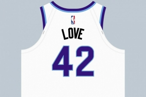 與森林狼&熱火時(shí)期同號！號碼專家：樂福新賽季身披爵士42號戰(zhàn)袍