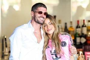 阿媒：德保羅12月20日辦婚禮，邀請梅西夫婦、迪巴拉夫婦等人