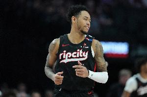 塔圖姆：安芬尼-西蒙斯已打出優(yōu)異表現(xiàn) 相信他能在綠軍大放異彩