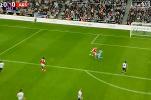 阿森納vs紐卡第14分鐘，約克雷斯造點(diǎn)