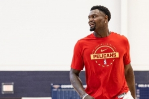 大將軍：錫安的體重能保持在109千克就好 那他就是加強版的韋德