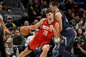隊(duì)記：健康的火箭緊追掘金 范喬丹傷后有KD在依然能過季后賽首輪