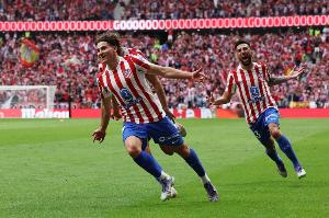 阿爾瓦雷斯點射+任意球破門，成為21世紀(jì)繼蘇亞雷斯之后馬競首人