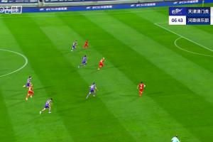 揮霍良機！河南前場三鬼拍門形成準單刀，鐘義浩調整后傳丟