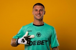 狼隊(duì)門將：最后時(shí)刻丟球讓人非常沮喪，但拿到1分總比沒有好