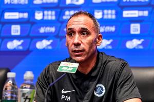 深圳主帥：至少還沒掉入降級區(qū)，若最終結(jié)果不理想我必須承擔(dān)責(zé)任