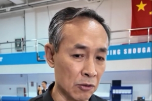 許利民：張知垚想在球隊(duì)打上球要看他努力 希望他未來(lái)能做貢獻(xiàn)