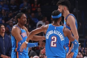 兵強馬壯！雷霆公布25-26賽季訓練營大名單：新三少領(lǐng)銜 總共21人