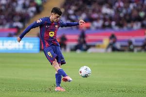 1.4億還得漲！22歲佩德里133次觸球縱橫全場，聯(lián)賽評分幾乎全是8+